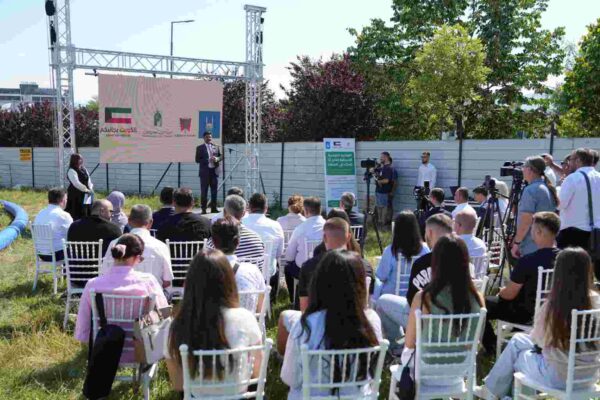 Islamic Relief Kosova dhe Komuna e Gjilanit vendosin gurthemelin e shkolles se mesme te mjekesise ne Gjilan